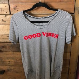 Good vibes stripe tee